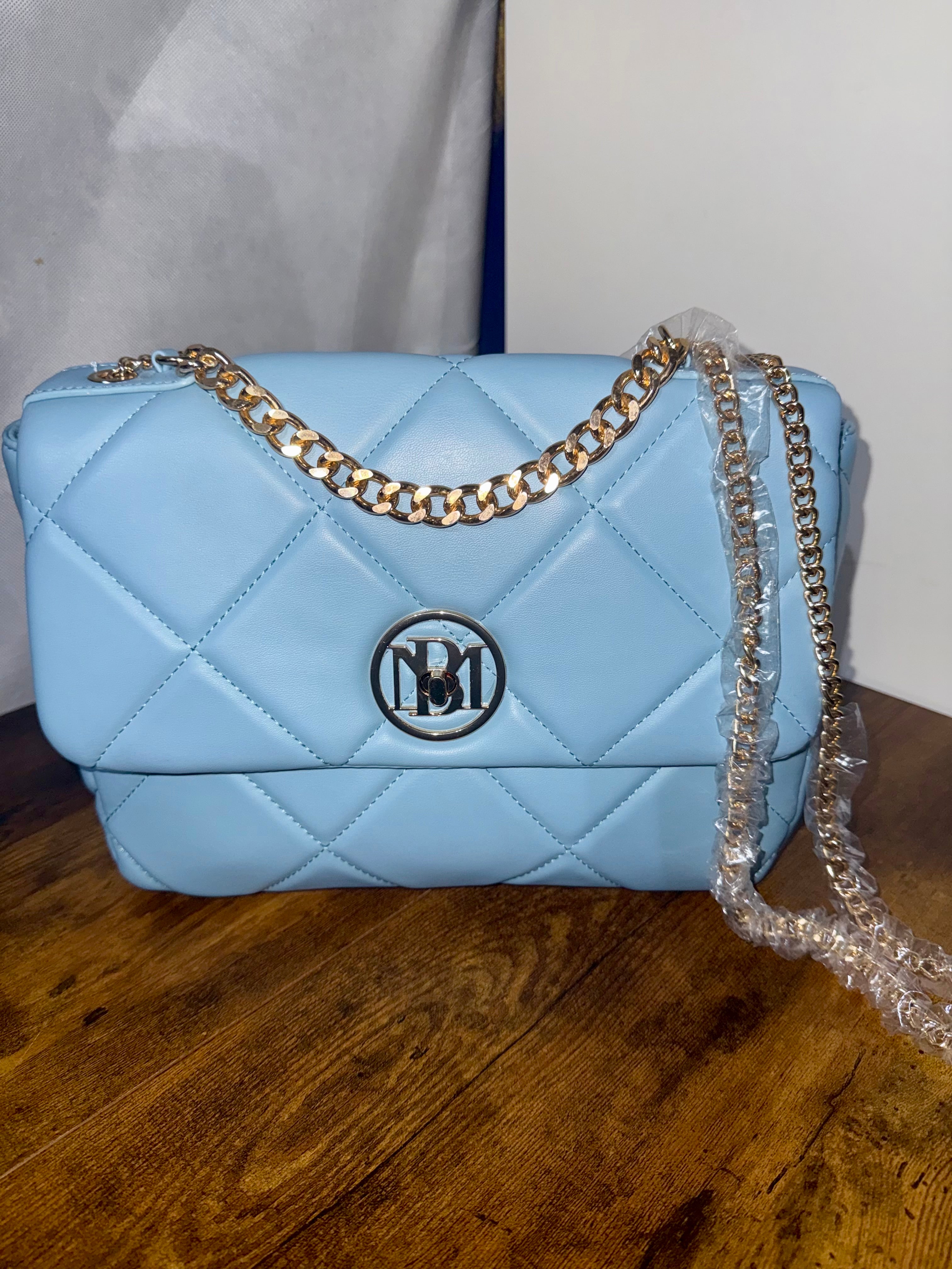Badgley Mischka Quilted Book Bag - Gold Chain Strap Purse