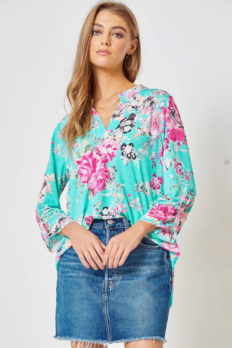 Dear Scarlett Lizzy 3/4 Sleeve Split-Neck Top