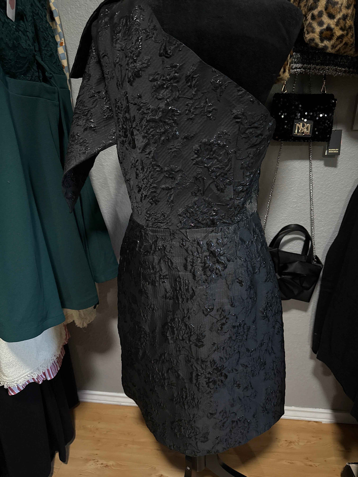 Natori brocade cocktail dress label and size 12