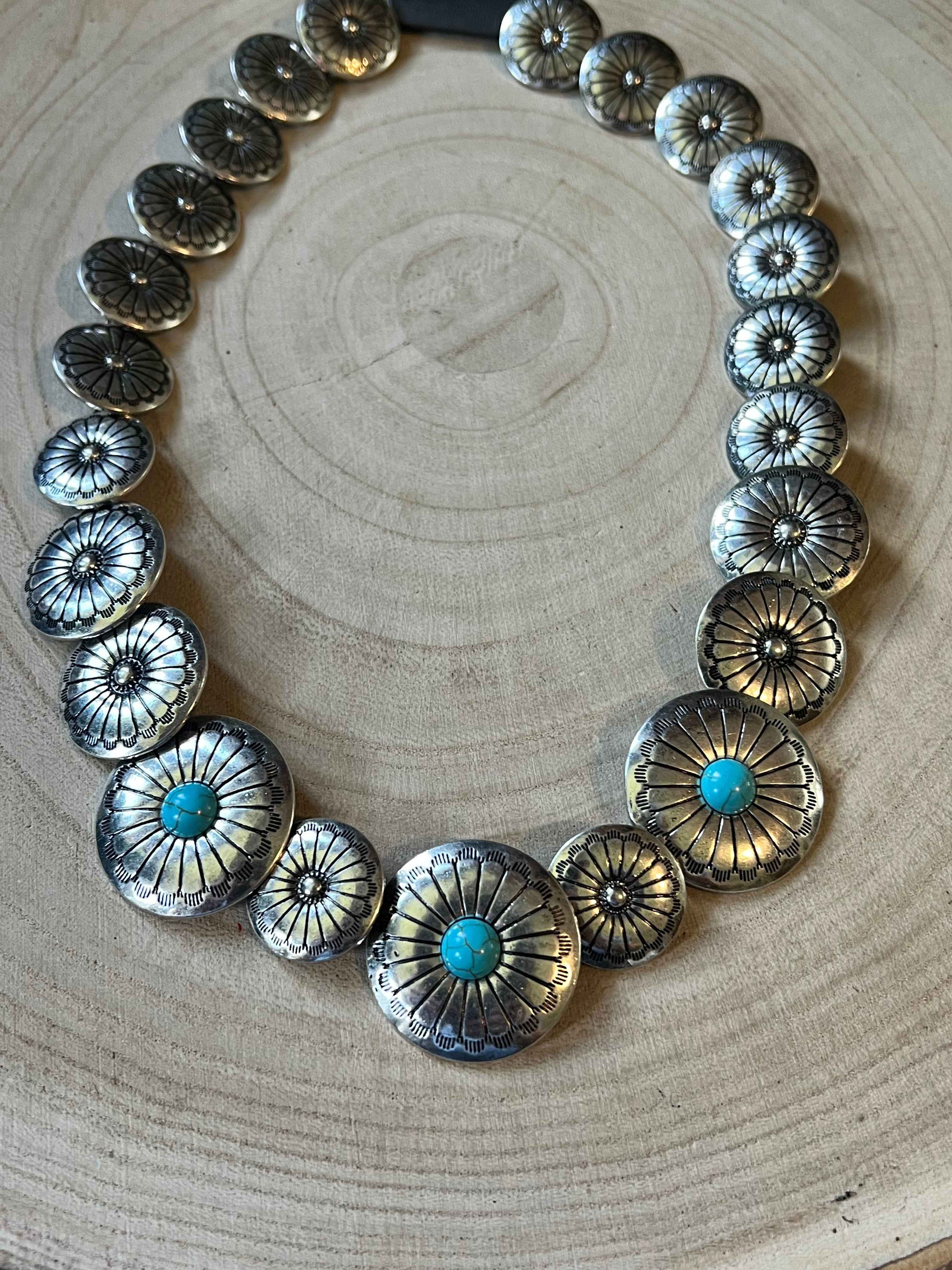 Western Southwestern Overlapping Concho Necklace With Faux Turquoise 18 Inch
