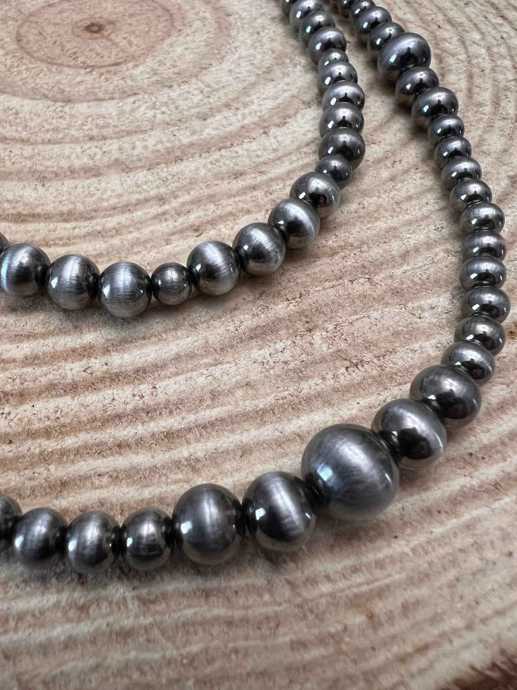 Western Faux Pearl Necklace Set 18 And 22 Inch Graduated 5mm To 8mm Beads