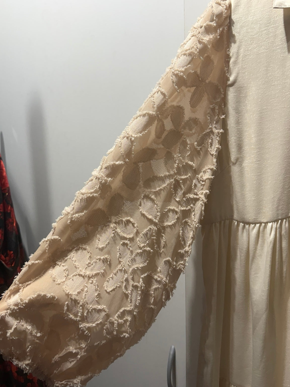 Textured floral sheer sleeve detail on Umgee ivory dress