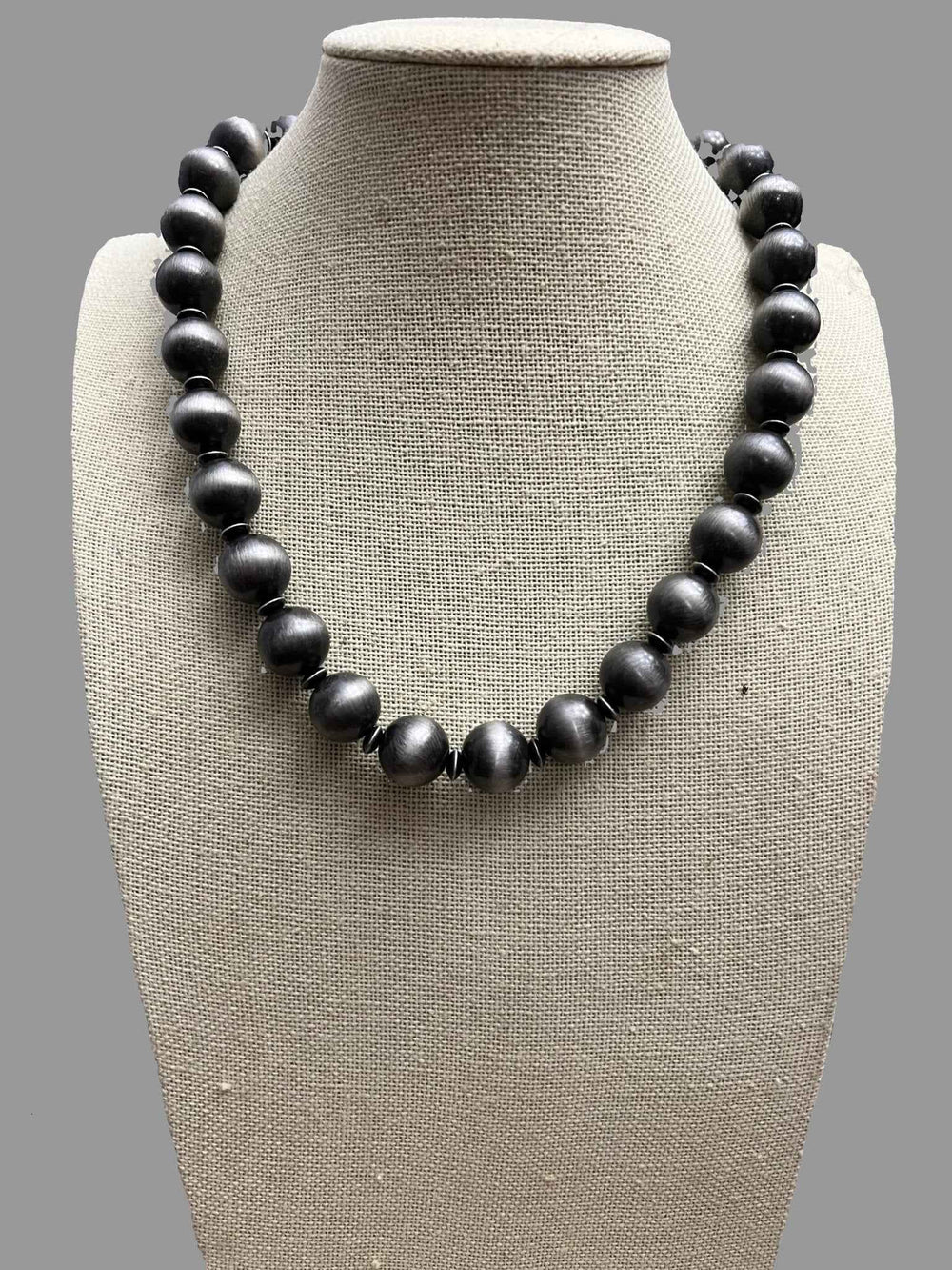 Western Chunky 12mm Faux Sterling Pearl Necklace With Saucer Spacers 18 Inch