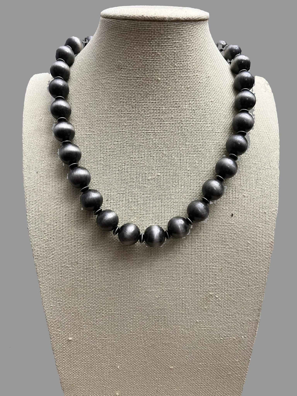 Western Chunky 12mm Faux Sterling Pearl Necklace With Saucer Spacers 18 Inch